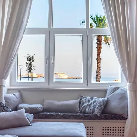 Vista Dal Mare Apartment Split Exterior photo